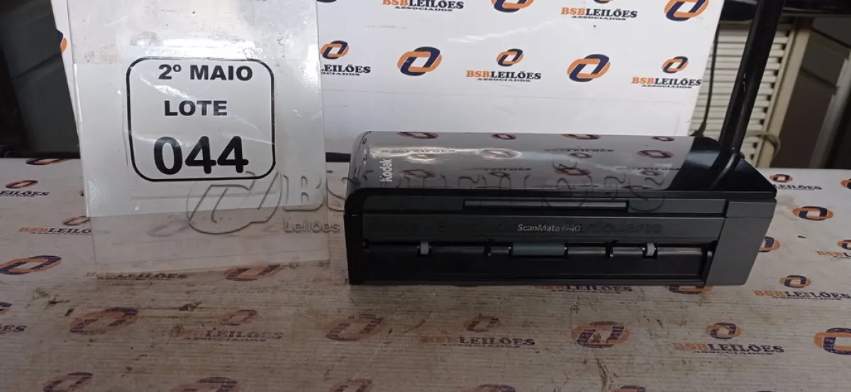 LOTE 044 - 01 SCANNER MODELO I940 MARCA KODAK. (NO ESTADO) ATENÇÃO! FAZER A VISITAÇÃO ANTES DE ARREMATAR, NÃO SABEMOS SE FUNCIONA, LEILÃO NÃO TEM GARANTIA E NEM DEVOLUÇÃO, SUJEITO A POSSÍVEIS AVARIAS VISÍVEIS/OCULTAS E/OU AUSÊNCIA DE COMPONENTES.
