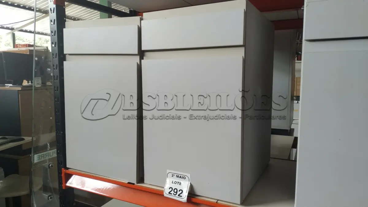 LOTE 292