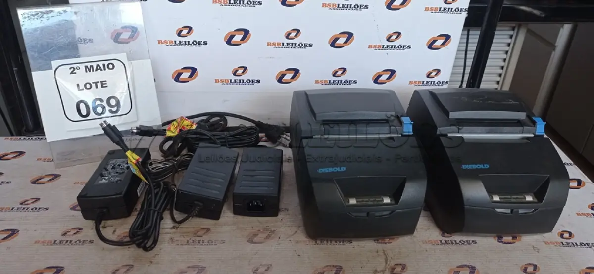 LOTE 069 - 02 IMPRESSORAS DE CUPOM MARCA DIEBOLD COM FONTE. (NO ESTADO) ATENÇÃO! FAZER A VISITAÇÃO ANTES DE ARREMATAR, NÃO SABEMOS SE FUNCIONA, LEILÃO NÃO TEM GARANTIA E NEM DEVOLUÇÃO, SUJEITO A POSSÍVEIS AVARIAS VISÍVEIS/OCULTAS E/OU AUSÊNCIA DE COMPONENTES.