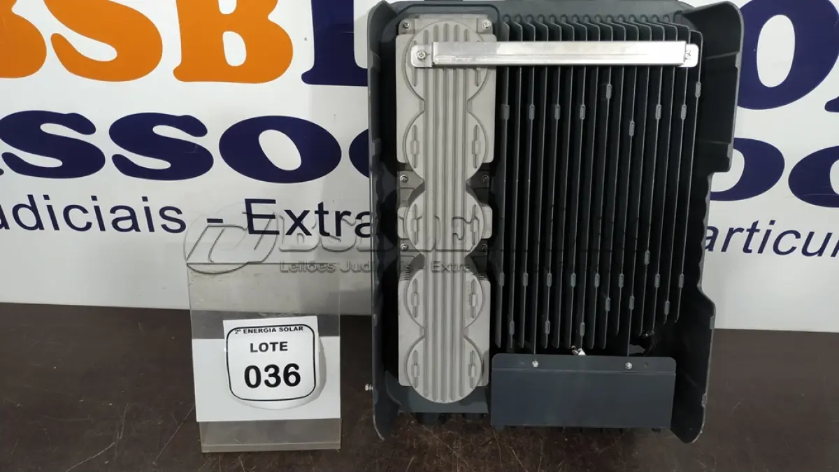 LOTE 036 - 01 INVERSOR SOLAR WEG MODELO SIW400G T025 W0. (NO ESTADO) ATENÇÃO! FAZER A VISITAÇÃO ANTES DE ARREMATAR, NÃO SABEMOS SE FUNCIONA, LEILÃO NÃO TEM GARANTIA E NEM DEVOLUÇÃO, SUJEITO A POSSÍVEIS AVARIAS VISÍVEIS/OCULTAS