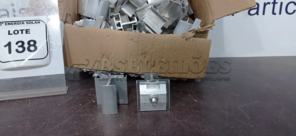 LOTE 138 - 01 LOTE COM TERMINAIS INTERMEDIÁRIO (NO ESTADO) ATENÇÃO! FAZER A VISITAÇÃO ANTES DE ARREMATAR, NÃO SABEMOS SE FUNCIONA, LEILÃO NÃO TEM GARANTIA E NEM DEVOLUÇÃO, SUJEITO A POSSÍVEIS AVARIAS VISÍVEIS/OCULTAS E/OU AUSÊNCIA DE COMPONENTES.