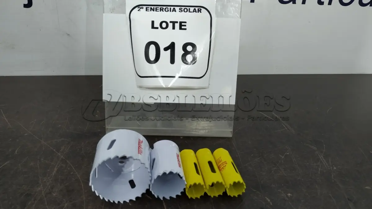 LOTE 018 - 03 SERRAS COPO DE 19MM, SERRAS COPO DE 33MM E 01 SERRA COPO DE 52MM. (NO ESTADO) ATENÇÃO! FAZER A VISITAÇÃO ANTES DE ARREMATAR, NÃO SABEMOS SE FUNCIONA, LEILÃO NÃO TEM GARANTIA E NEM DEVOLUÇÃO, SUJEITO A POSSÍVEIS AVARIAS VISÍVEIS/OCULTAS E/OU AUSÊNCIA DE COMPONENTES.