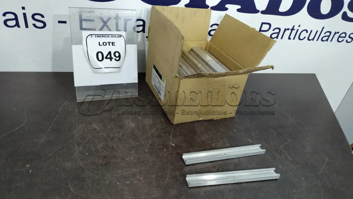 LOTE 049 - 01 LOTE COM JUNÇÕES DE PERFIS. (NO ESTADO) ATENÇÃO! FAZER A VISITAÇÃO ANTES DE ARREMATAR, NÃO SABEMOS SE FUNCIONA, LEILÃO NÃO TEM GARANTIA E NEM DEVOLUÇÃO, SUJEITO A POSSÍVEIS AVARIAS VISÍVEIS/OCULTAS E/OU AUSÊNCIA DE COMPONENTES.