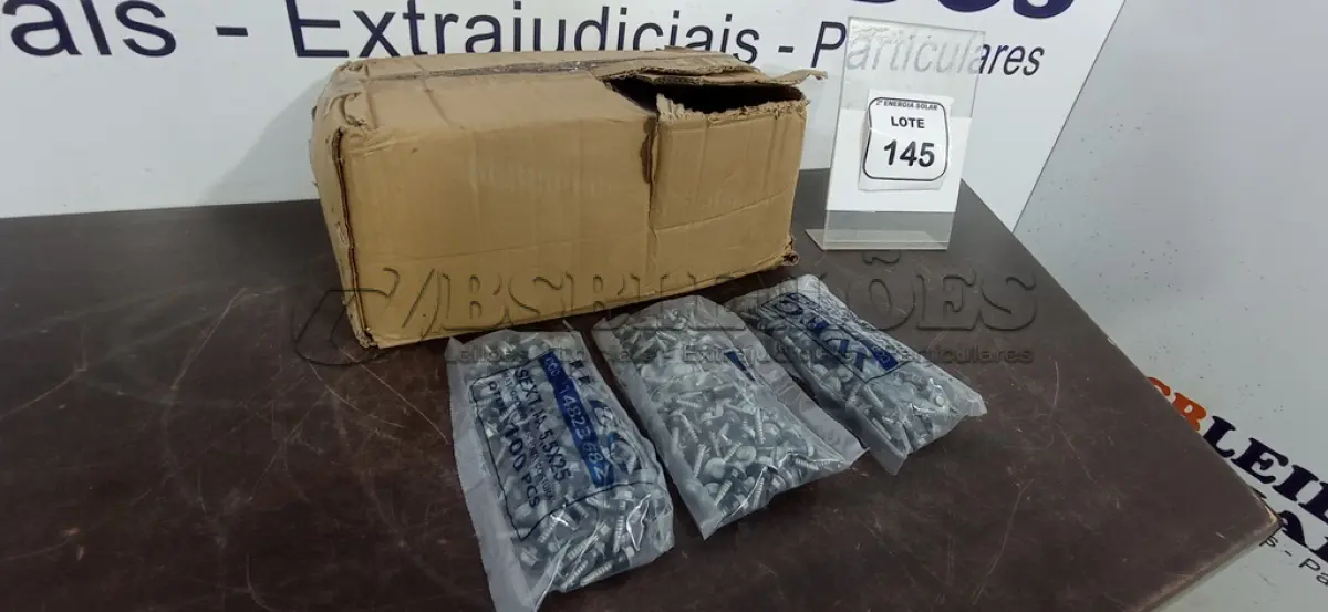 LOTE 145 - 01 CAIXA COM PARAFUSOS SEXTAVADOS AUTO BROCANTE 5.5X25. (NO ESTADO) ATENÇÃO! FAZER A VISITAÇÃO ANTES DE ARREMATAR, NÃO SABEMOS SE FUNCIONA, LEILÃO NÃO TEM GARANTIA E NEM DEVOLUÇÃO, SUJEITO A POSSÍVEIS AVARIAS VISÍVEIS/OCULTAS E/OU AUSÊNCIA DE COMPONENTES.