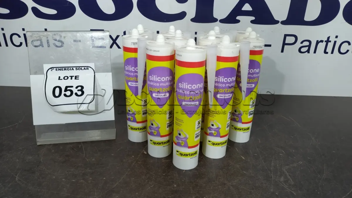LOTE 053 - 14 BISNAGAS DE SILICONE ACÉTICO MULTIUSO QUARTZOLIT. (NO ESTADO) ATENÇÃO! FAZER A VISITAÇÃO ANTES DE ARREMATAR, NÃO SABEMOS SE FUNCIONA, LEILÃO NÃO TEM GARANTIA E NEM DEVOLUÇÃO, SUJEITO A POSSÍVEIS AVARIAS VISÍVEIS/OCULTAS E/OU AUSÊNCIA DE COMPONENTES.