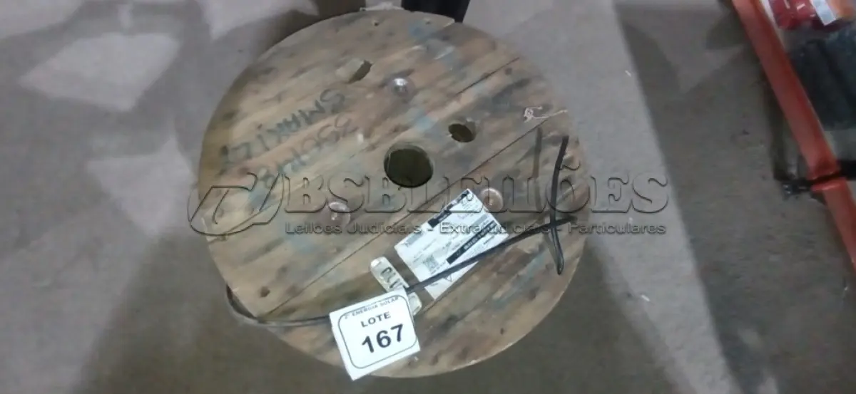 LOTE 167 - 01 CARRETEL COM FIO MAX LINK G FLEX 1X16,00MM. (NO ESTADO) ATENÇÃO! FAZER A VISITAÇÃO ANTES DE ARREMATAR, NÃO SABEMOS SE FUNCIONA, LEILÃO NÃO TEM GARANTIA E NEM DEVOLUÇÃO, SUJEITO A POSSÍVEIS AVARIAS VISÍVEIS/OCULTAS E/OU AUSÊNCIA DE COMPONENTES.