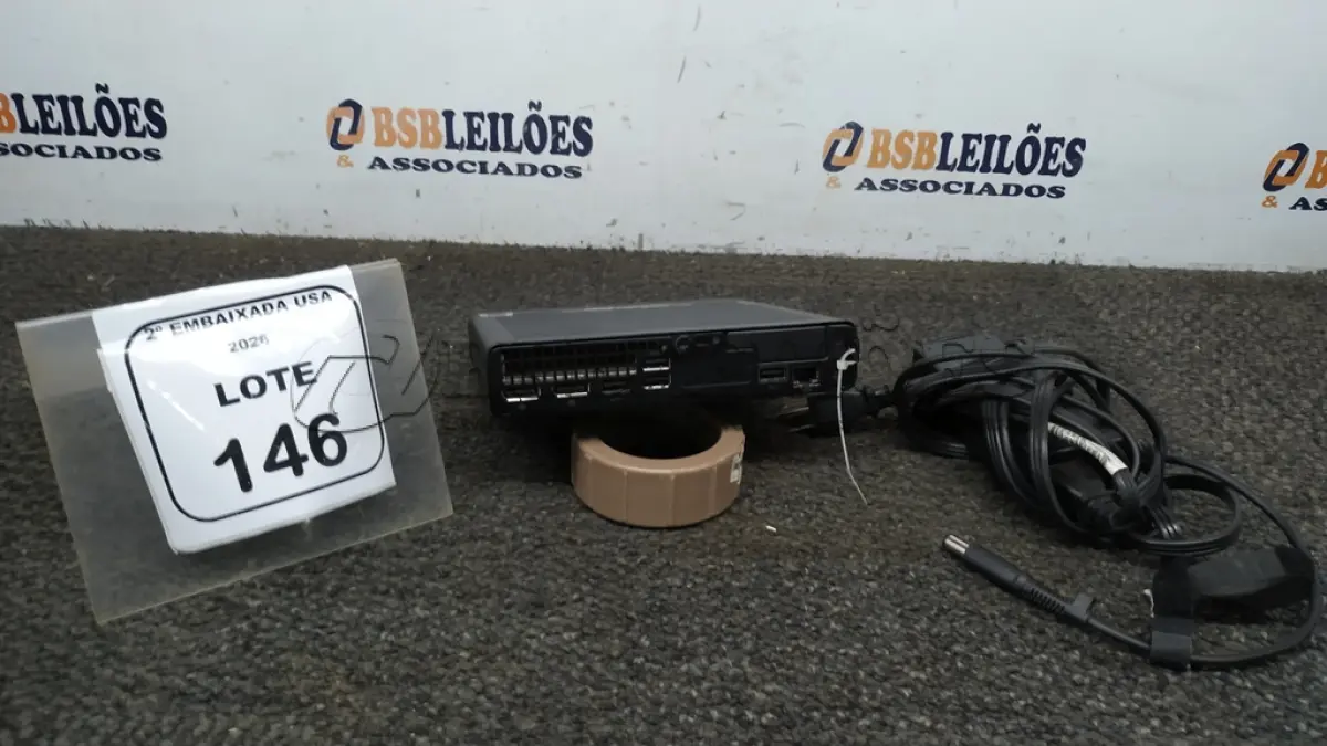 LOTE 146 - 01 CPU SEM MEMÓRIA E HD COM FONTE MARCA HP ELITE DESK. (NO ESTADO EM QUE SE ENCONTRA. SUJEITO A AVARIAS OCULTAS/VISÍVEIS.) BM0674L