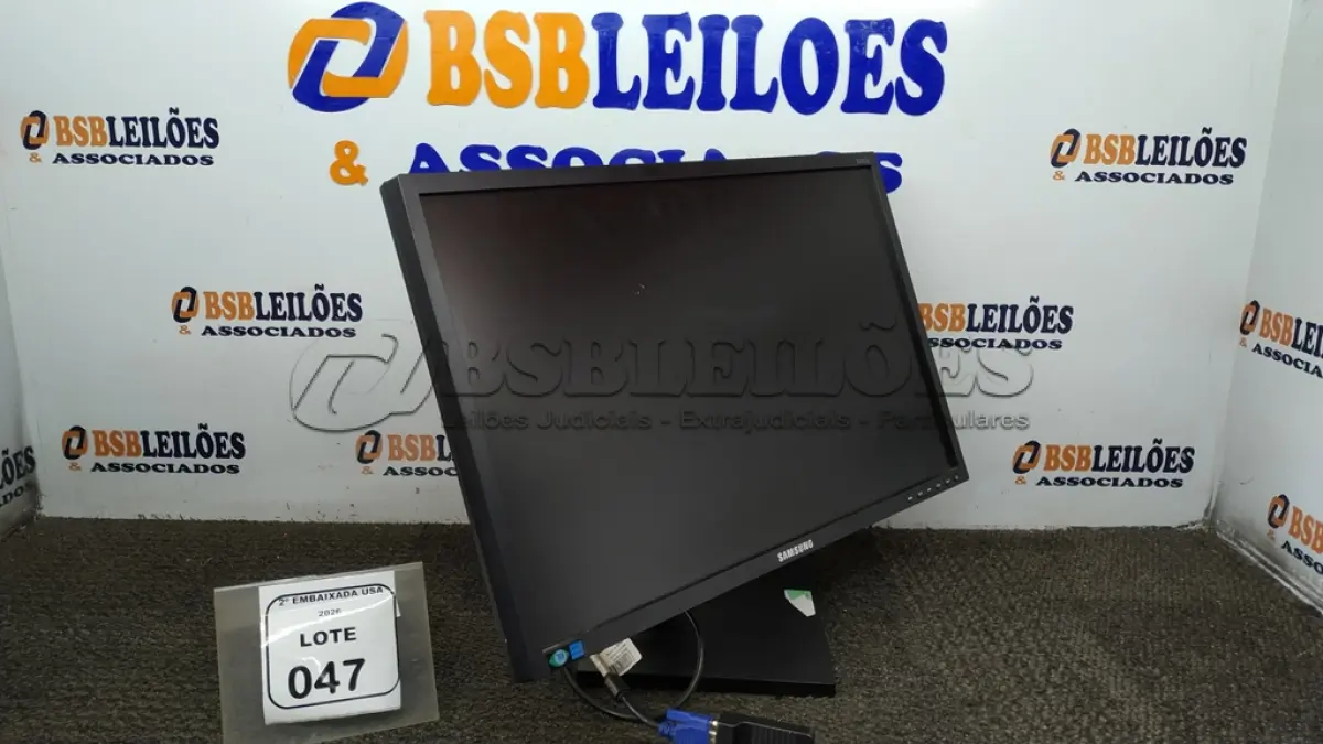 LOTE 047 - 01 MONITOR 22” MARCA SAMSUNG. (NO ESTADO EM QUE SE ENCONTRA. SUJEITO A AVARIAS OCULTAS/VISÍVEIS) AV9513X