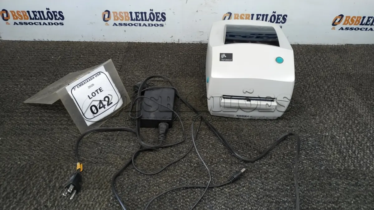 LOTE 042 - 01 ZEBRA PRINTER-S/N:45A081200858. (NO ESTADO EM QUE SE ENCONTRA. SUJEITO A AVARIAS OCULTAS/VISÍVEIS.)