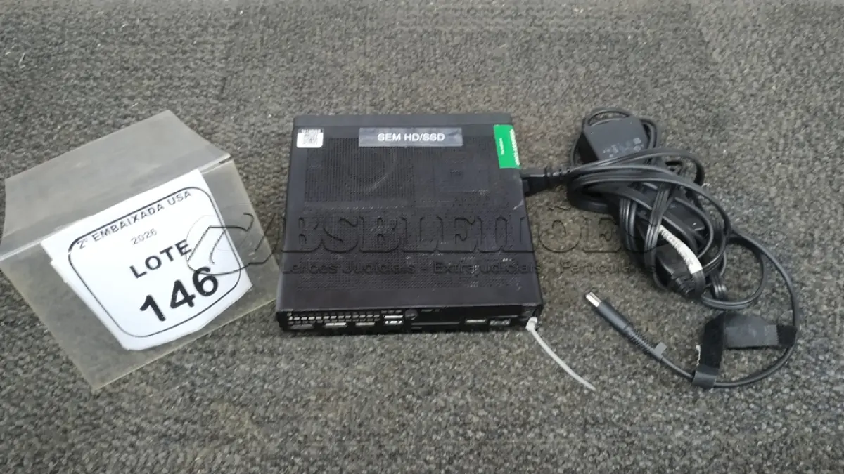 LOTE 146 - 01 CPU SEM MEMÓRIA E HD COM FONTE MARCA HP ELITE DESK. (NO ESTADO EM QUE SE ENCONTRA. SUJEITO A AVARIAS OCULTAS/VISÍVEIS.) BM0674L