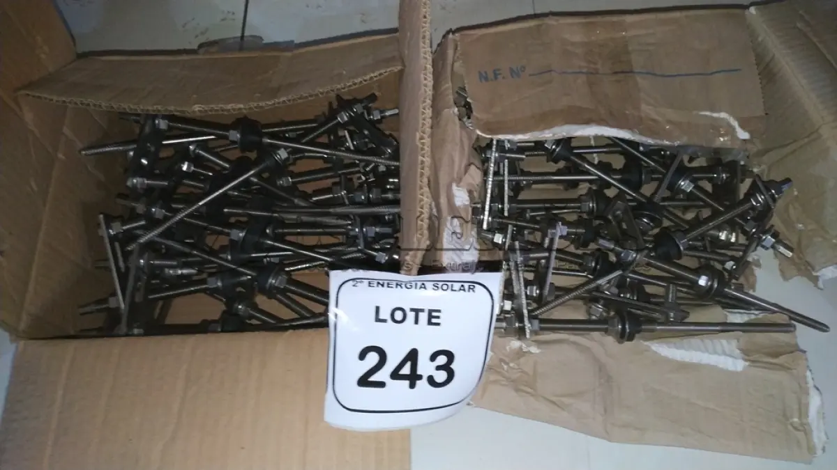 LOTE 243 - 02 CAIXAS COM PARAFUSOS DE FIXAÇÃO METÁLICO M10 X 250MM AÇO INOX.  (NO ESTADO) ATENÇÃO! FAZER A VISITAÇÃO ANTES DE ARREMATAR, NÃO SABEMOS SE FUNCIONA, LEILÃO NÃO TEM GARANTIA E NEM DEVOLUÇÃO, SUJEITO A POSSÍVEIS AVARIAS VISÍVEIS/OCULTAS E/OU 
