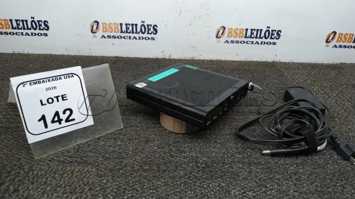 LOTE 142 - 01 CPU SEM MEMÓRIA E HD COM FONTE MARCA HP ELITE DESK. NO ESTADO EM QUE SE ENCONTRA. SUJEITO A AVARIAS OCULTAS/VISÍVEIS.) BL9351J