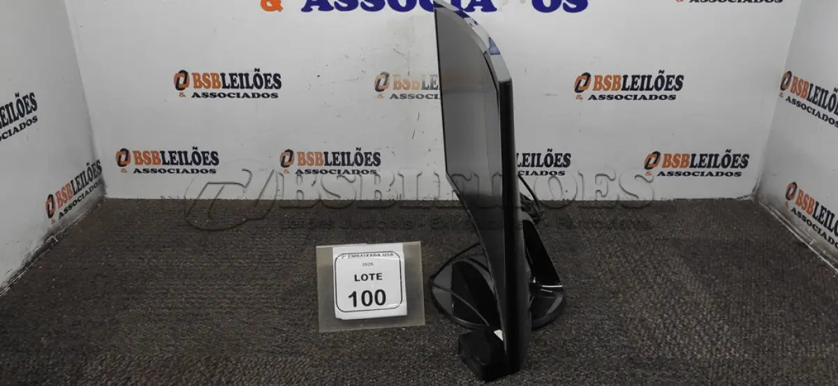 LOTE 100 - 01 MONITOR 24” HDMI TELA CURVA MARCA SAMSUNG. (NO ESTADO EM QUE SE ENCONTRA. SUJEITO A AVARIAS OCULTAS/VISÍVEIS.) AV9739P