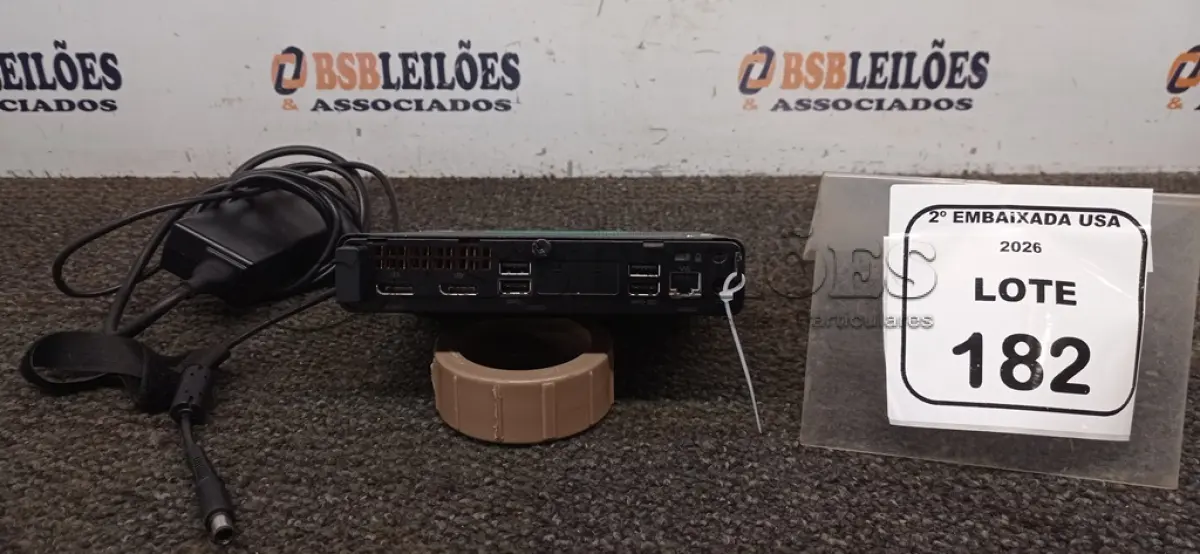 LOTE 182 - 01 CPU SEM MEMÓRIA E HD COM FONTE MARCA HP ELITE DESK. NO ESTADO EM QUE SE ENCONTRA. SUJEITO A AVARIAS OCULTAS/VISÍVEIS.) BD0611W