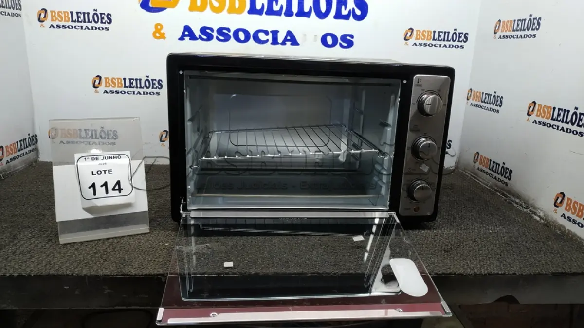 LOTE 114 - 01 FORNO 52L MODELO GRAND FAMILLY MARCA MONDIAL. (NO ESTADO) ATENÇÃO! FAZER A VISITAÇÃO ANTES DE ARREMATAR, NÃO SABEMOS SE FUNCIONA, LEILÃO NÃO TEM GARANTIA E NEM DEVOLUÇÃO, SUJEITO A POSSÍVEIS AVARIAS VISÍVEIS/OCULTAS E/OU AUSÊNCIA DE COMPONENTES.