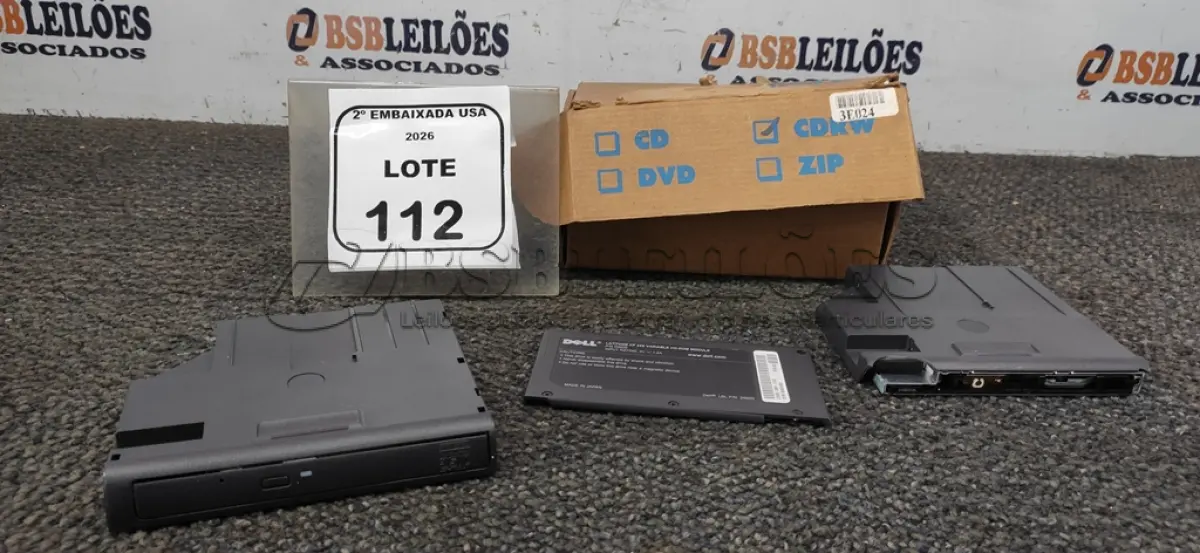 LOTE 112 - 01 MÓDULO CD VARIÁVEL LATITUDE CP24X (VARIABLE CDROM MODULE). (NO ESTADO EM QUE SE ENCONTRA. SUJEITO A AVARIAS OCULTAS/VISÍVEIS.)