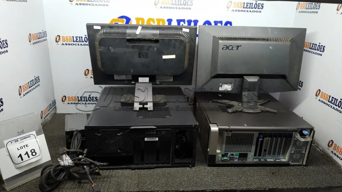 LOTE 118 - 02 MONITORES MARCAS ACER E HP, 01 FONTE E 01 CPU E 01 SERVIDOR DDR4 COM PROCESSADOR E MEMÓRIA. (NO ESTADO) ATENÇÃO! FAZER A VISITAÇÃO ANTES DE ARREMATAR, NÃO SABEMOS SE FUNCIONA, LEILÃO NÃO TEM GARANTIA E NEM DEVOLUÇÃO, SUJEITO A POSSÍVEIS AVARIAS VISÍVEIS/OCULTAS E/OU AUSÊNCIA DE COMPONENTES.