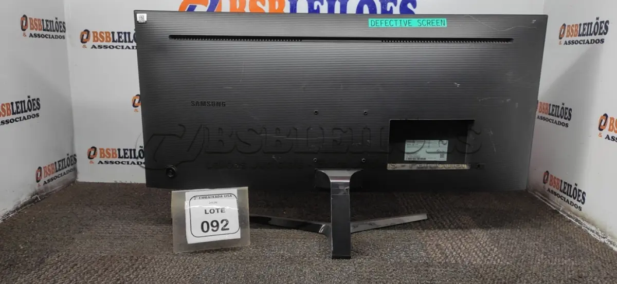 LOTE 092 - 01 MONITOR 34” HDMI MARCA SAMSUNG. (NO ESTADO EM QUE SE ENCONTRA. SUJEITO A AVARIAS OCULTAS/VISÍVEIS.) BC9661S