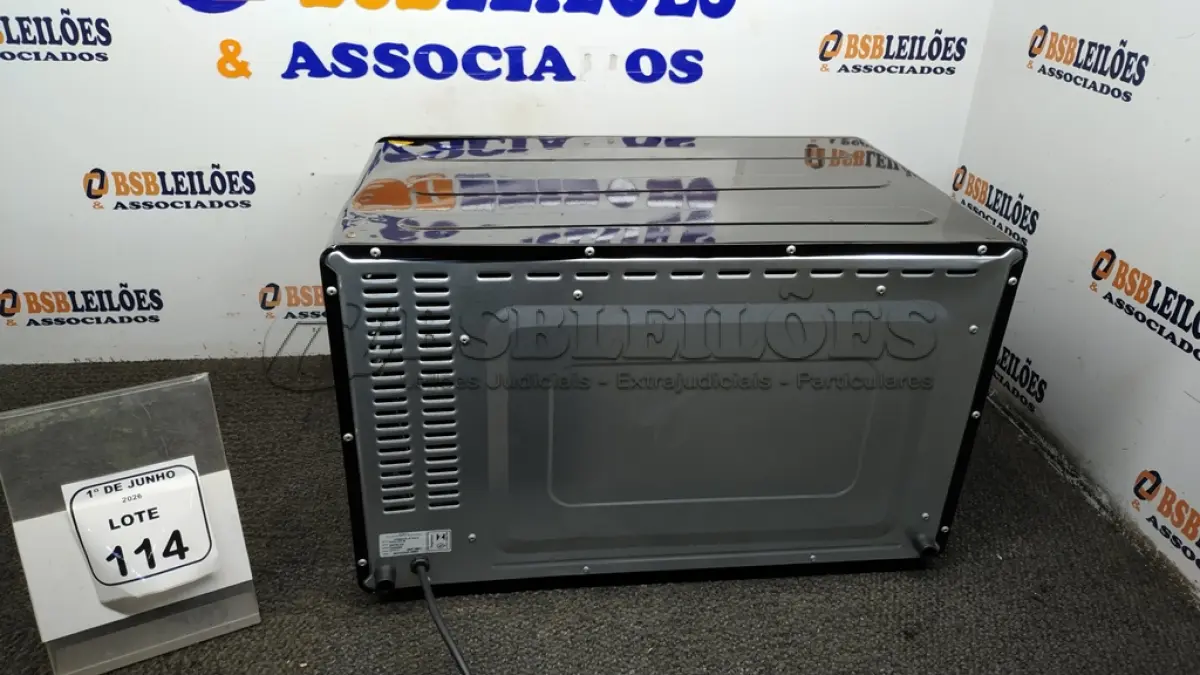 LOTE 114 - 01 FORNO 52L MODELO GRAND FAMILLY MARCA MONDIAL. (NO ESTADO) ATENÇÃO! FAZER A VISITAÇÃO ANTES DE ARREMATAR, NÃO SABEMOS SE FUNCIONA, LEILÃO NÃO TEM GARANTIA E NEM DEVOLUÇÃO, SUJEITO A POSSÍVEIS AVARIAS VISÍVEIS/OCULTAS E/OU AUSÊNCIA DE COMPONENTES.