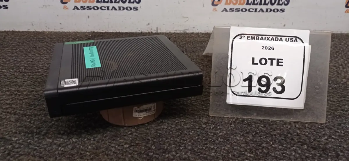 LOTE 193 - 01 CPU SEM MEMÓRIA E HD E SEM FONTE MARCA HP ELITE DESK. NO ESTADO EM QUE SE ENCONTRA. SUJEITO A AVARIAS OCULTAS/VISÍVEIS.) BL9351K