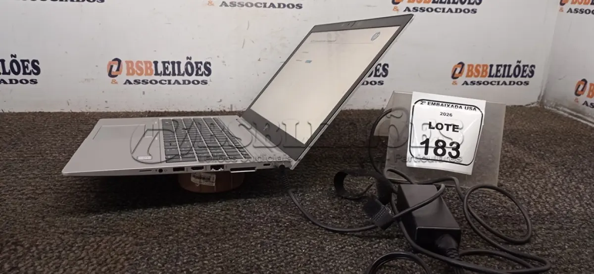LOTE 183 - 01 LAPTOP ELITEBOOK CORE I7 8º GERAÇÃO COM FONTE MARCA HP. (NO ESTADO EM QUE SE ENCONTRA. SUJEITO A AVARIAS OCULTAS/VISÍVEIS.) AB4694S