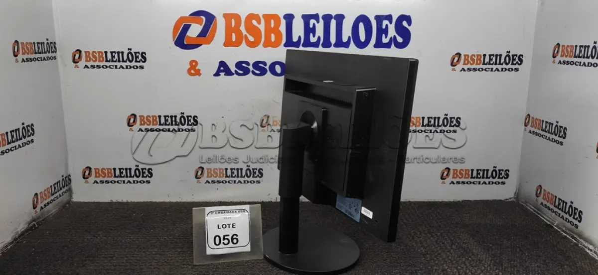LOTE 056 - 01 MONITOR 22” MARCA SAMSUNG. (NO ESTADO EM QUE SE ENCONTRA. SUJEITO A AVARIAS OCULTAS/VISÍVEIS) AV9715H