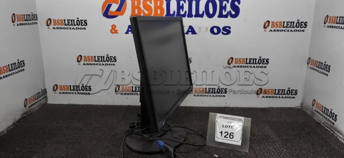 LOTE 126 - 01 MONITOR 22” MARCA SAMSUNG. (NO ESTADO EM QUE SE ENCONTRA. SUJEITO A AVARIAS OCULTAS/VISÍVEIS.) AV9719M
