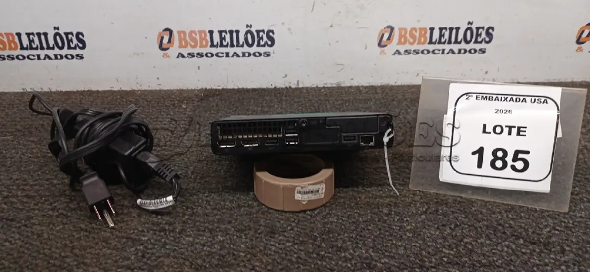 LOTE 185 - 01 CPU SEM MEMÓRIA E HD COM FONTE MARCA HP ELITE DESK. NO ESTADO EM QUE SE ENCONTRA. SUJEITO A AVARIAS OCULTAS/VISÍVEIS.) BM0676S