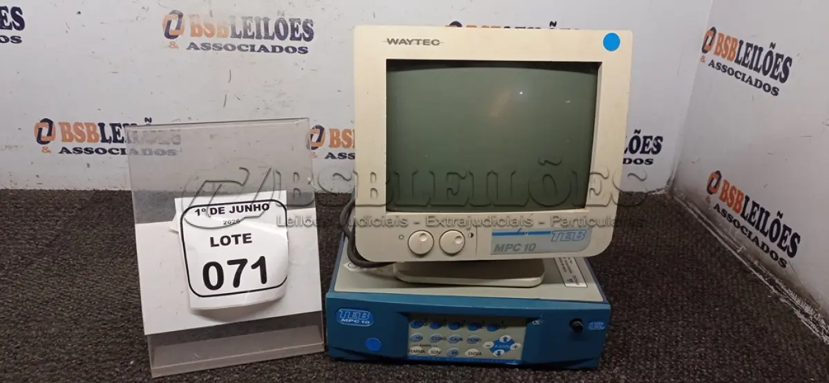 LOTE 071 - 01 MONITOR PARAMÉTRICO MODELO TEB MPC 10 MARCA WAYTEC. (NO ESTADO) ATENÇÃO! FAZER A VISITAÇÃO ANTES DE ARREMATAR, NÃO SABEMOS SE FUNCIONA, LEILÃO NÃO TEM GARANTIA E NEM DEVOLUÇÃO, SUJEITO A POSSÍVEIS AVARIAS VISÍVEIS/OCULTAS E/OU AUSÊNCIA DE COMPONENTES.