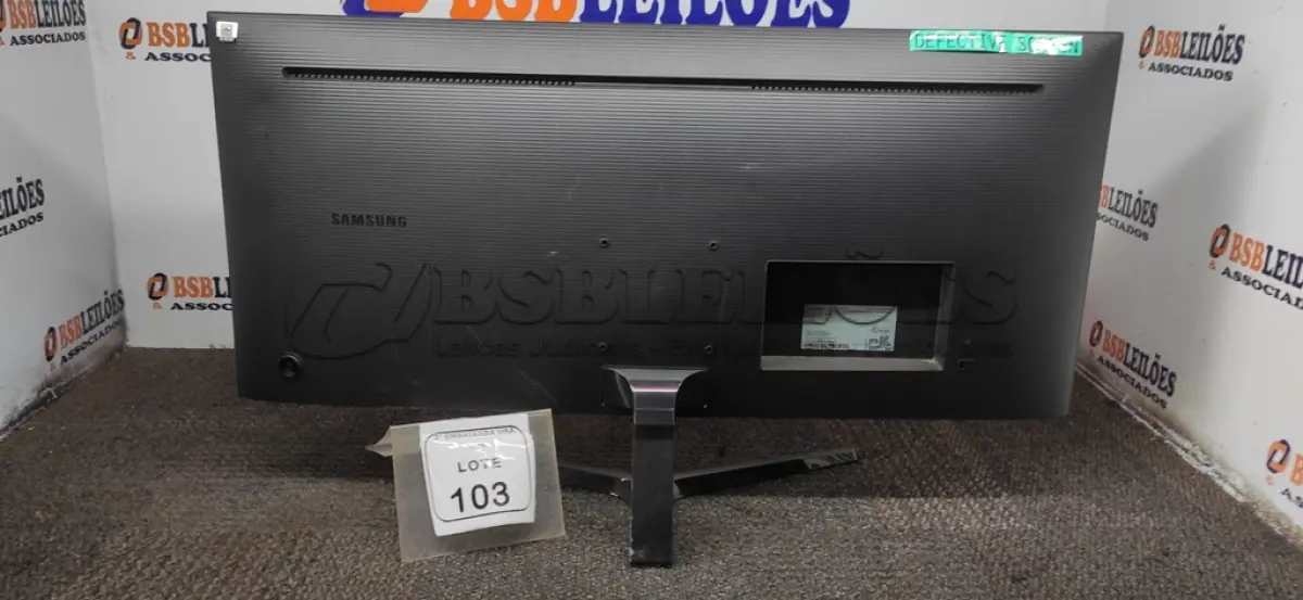 LOTE 103 - 01 MONITOR 34” HDMI MARCA SAMSUNG. (NO ESTADO EM QUE SE ENCONTRA. SUJEITO A AVARIAS OCULTAS/VISÍVEIS.) BC9644F