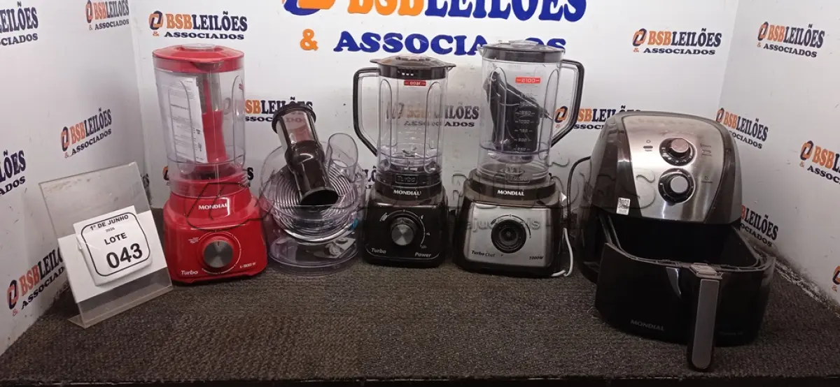 LOTE 043 - 03 LIQUIDIFICADORES MODELOS DIVERSOS MARCA MONDIAL E 01 AIR FRYER 4L 220V MARCA MONDIAL. (NO ESTADO) ATENÇÃO! FAZER A VISITAÇÃO ANTES DE ARREMATAR, NÃO SABEMOS SE FUNCIONA, LEILÃO NÃO TEM GARANTIA E NEM DEVOLUÇÃO, SUJEITO A POSSÍVEIS AVARIAS VISÍVEIS/OCULTAS E/OU AUSÊNCIA DE COMPONENTES.