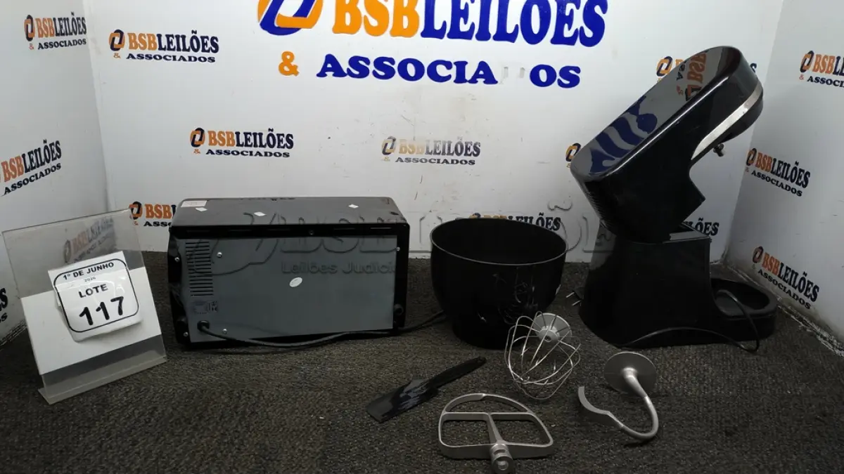 LOTE 117 - 01 BATEDEIRA PLANETÁRIA 220V MARCA MONDIAL E 01 FORNO ELÉTRICO 6L MARCA MONDIAL. (NO ESTADO) ATENÇÃO! FAZER A VISITAÇÃO ANTES DE ARREMATAR, NÃO SABEMOS SE FUNCIONA, LEILÃO NÃO TEM GARANTIA E NEM DEVOLUÇÃO, SUJEITO A POSSÍVEIS AVARIAS VISÍVEIS/OCULTAS E/OU AUSÊNCIA DE COMPONENTES.