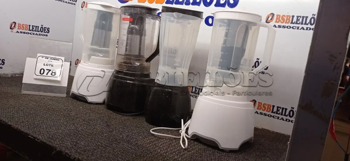 LOTE 078 - 04 LIQUIDIFICADORES DE MODELOS DIVERSOS MARCA MONDIAL. (NO ESTADO) ATENÇÃO! FAZER A VISITAÇÃO ANTES DE ARREMATAR, NÃO SABEMOS SE FUNCIONA, LEILÃO NÃO TEM GARANTIA E NEM DEVOLUÇÃO, SUJEITO A POSSÍVEIS AVARIAS VISÍVEIS/OCULTAS E/OU AUSÊNCIA DE COMPONENTES.