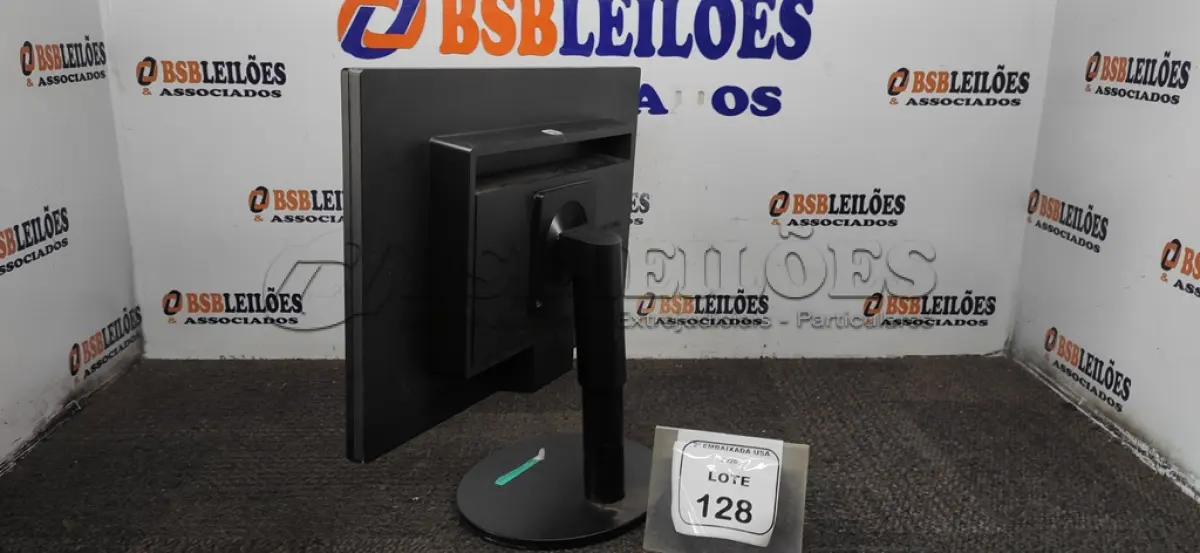 LOTE 128 - 01 MONITOR 22” MARCA SAMSUNG. (NO ESTADO EM QUE SE ENCONTRA. SUJEITO A AVARIAS OCULTAS/VISÍVEIS.) AV9496J