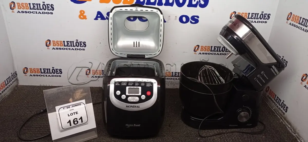 LOTE 161 - 01 PANIFICADORA MODELO MASTER BREAD 220V MARCA MONDIAL E 01 BATEDEIRA PLANETÁRIA 220V MARCA MONDIAL. (NO ESTADO) ATENÇÃO! FAZER A VISITAÇÃO ANTES DE ARREMATAR, NÃO SABEMOS SE FUNCIONA, LEILÃO NÃO TEM GARANTIA E NEM DEVOLUÇÃO, SUJEITO A POSSÍVEIS AVARIAS VISÍVEIS/OCULTAS E/OU AUSÊNCIA DE COMPONENTES.