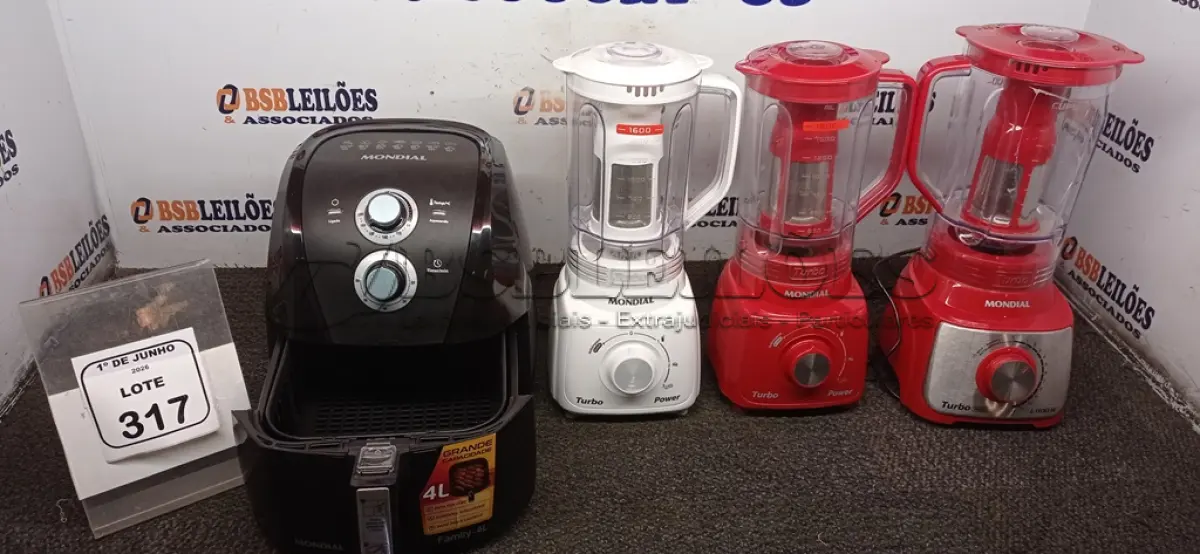 LOTE 317 - 01 AIR FRYER DE 4L 220V MARCA MONDIAL E 03 LIQUIDIFICADORES DE MODELOS DIVERSOS 220V MARCA MONDIAL. (NO ESTADO) ATENÇÃO! FAZER A VISITAÇÃO ANTES DE ARREMATAR, NÃO SABEMOS SE FUNCIONA, LEILÃO NÃO TEM GARANTIA E NEM DEVOLUÇÃO, SUJEITO A POSSÍVEIS AVARIAS VISÍVEIS/OCULTAS E/OU AUSÊNCIA DE COMPONENTES.
