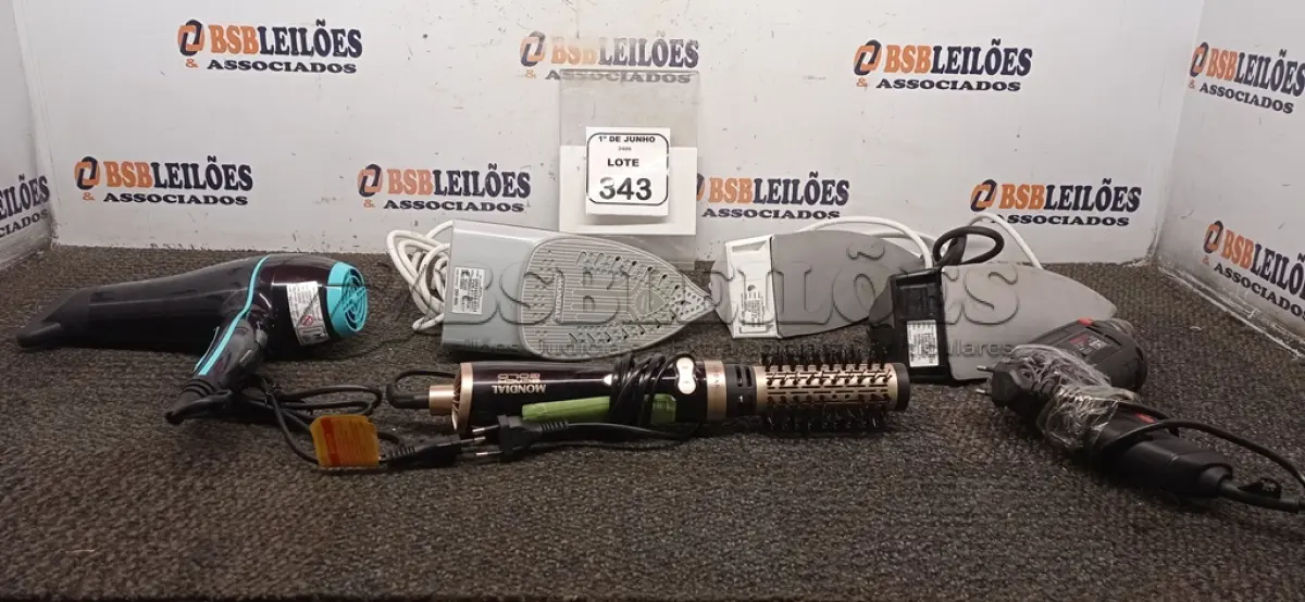 LOTE 343 - 03 FERROS DE PASSAR MODELOS DIVERSOS MARCA MONDIAL, 01 SECADOR DE CABELO, 01 ESCOVA DE CABELO ELÉTRICA E 01 FURADEIRA 220V MARCA MONDIAL. (NO ESTADO) ATENÇÃO! FAZER A VISITAÇÃO ANTES DE ARREMATAR, NÃO SABEMOS SE FUNCIONA, LEILÃO NÃO TEM GARANTIA E NEM DEVOLUÇÃO, SUJEITO A POSSÍVEIS AVARIAS VISÍVEIS/OCULTAS E/OU AUSÊNCIA DE COMPONENTES.