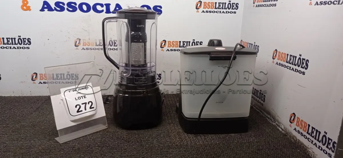 LOTE 272 - 01 MÁQUINA DE CAFÉ EXPRESSO 220V MARCA MONDIAL E 01 LIQUIDIFICADOR 220VMARCA MONDIAL. (NO ESTADO) ATENÇÃO! FAZER A VISITAÇÃO ANTES DE ARREMATAR, NÃO SABEMOS SE FUNCIONA, LEILÃO NÃO TEM GARANTIA E NEM DEVOLUÇÃO, SUJEITO A POSSÍVEIS AVARIAS VISÍVEIS/OCULTAS E/OU AUSÊNCIA DE COMPONENTES.