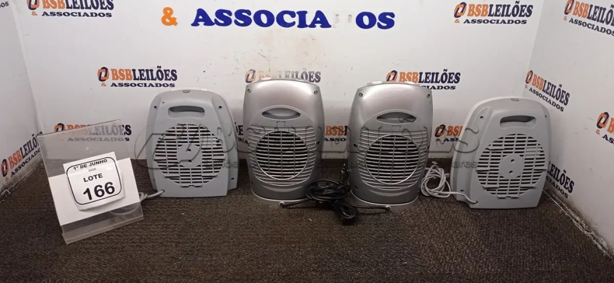 LOTE 166 - 04 AQUECEDORES MODELOS DIVERSOS 220V MARCA MONDIAL. (NO ESTADO) ATENÇÃO! FAZER A VISITAÇÃO ANTES DE ARREMATAR, NÃO SABEMOS SE FUNCIONA, LEILÃO NÃO TEM GARANTIA E NEM DEVOLUÇÃO, SUJEITO A POSSÍVEIS AVARIAS VISÍVEIS/OCULTAS E/OU AUSÊNCIA DE COMPONENTES.