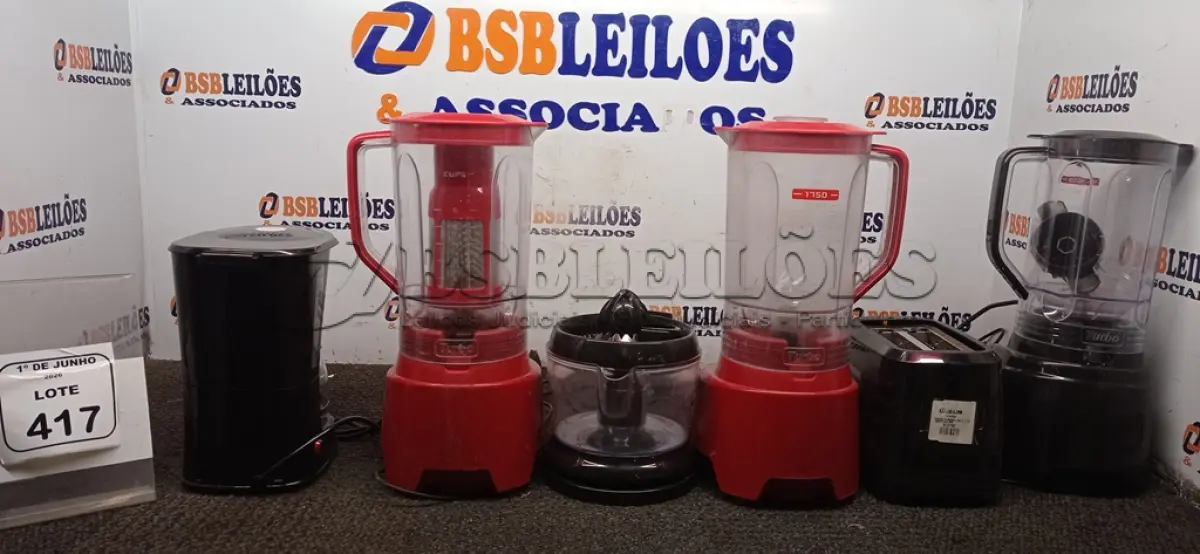 LOTE 417 - 01 CAFETEIRA 220V MARCA MONDIAL, 01 TORRADEIRA 220V MARCA MONDIAL, 01 ESPREMEDOR DE FRUTAS E 03 LIQUIDIFICADORES 220V MARCA MONDIAL. (NO ESTADO) ATENÇÃO! FAZER A VISITAÇÃO ANTES DE ARREMATAR, NÃO SABEMOS SE FUNCIONA, LEILÃO NÃO TEM GARANTIA E NEM DEVOLUÇÃO, SUJEITO A POSSÍVEIS AVARIAS VISÍVEIS/OCULTAS E/OU AUSÊNCIA DE COMPONENTES.