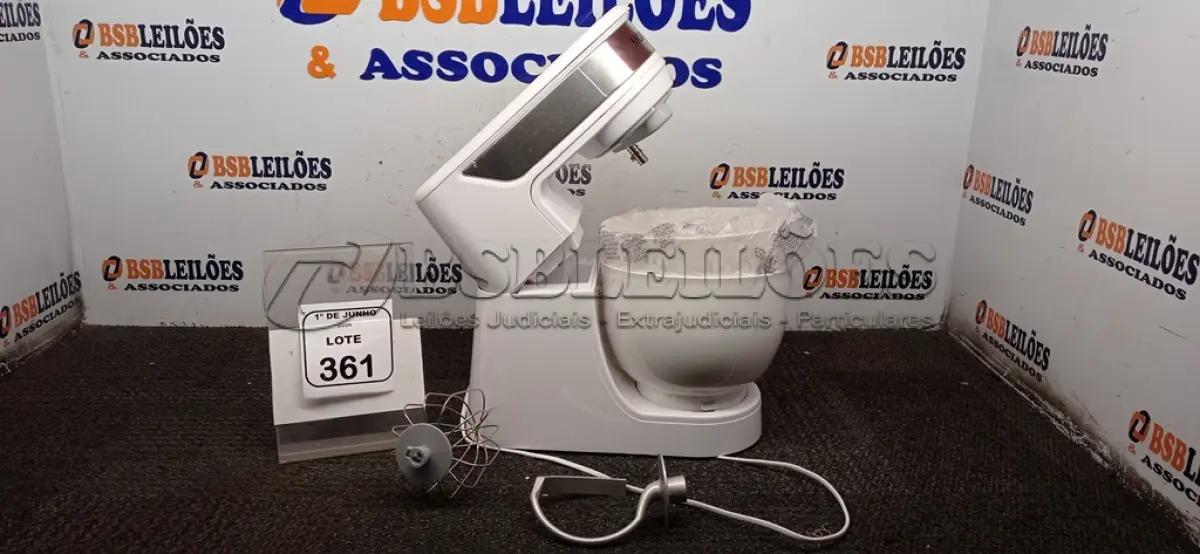 LOTE 361 - 01 BATEDEIRA PLANETÁRIA 220V MARCA MONDIAL. (NO ESTADO) ATENÇÃO! FAZER A VISITAÇÃO ANTES DE ARREMATAR, NÃO SABEMOS SE FUNCIONA, LEILÃO NÃO TEM GARANTIA E NEM DEVOLUÇÃO, SUJEITO A POSSÍVEIS AVARIAS VISÍVEIS/OCULTAS E/OU AUSÊNCIA DE COMPONENTES.