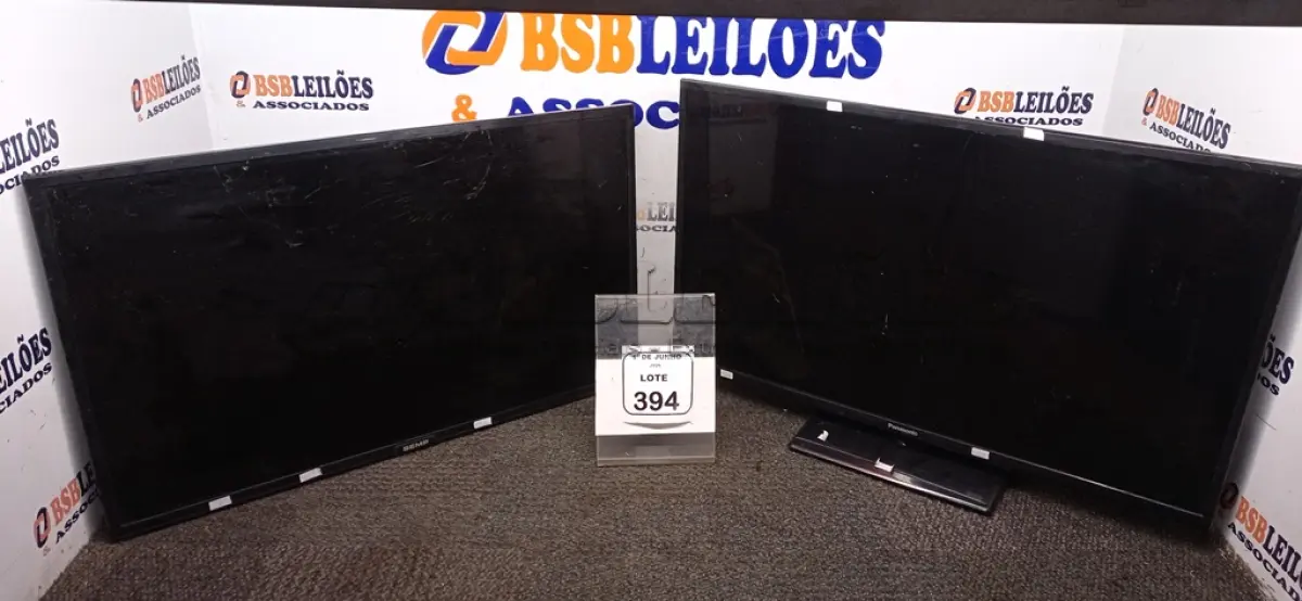 LOTE 394 - 01 TV 35’’ MARCA PANASONIC E 01 TV 32’’ MARCA SEMP PARA RETIRADA DE PEÇAS. (NO ESTADO) ATENÇÃO! FAZER A VISITAÇÃO ANTES DE ARREMATAR, NÃO SABEMOS SE FUNCIONA, LEILÃO NÃO TEM GARANTIA E NEM DEVOLUÇÃO, SUJEITO A POSSÍVEIS AVARIAS VISÍVEIS/OCULTAS E/OU AUSÊNCIA DE COMPONENTES.