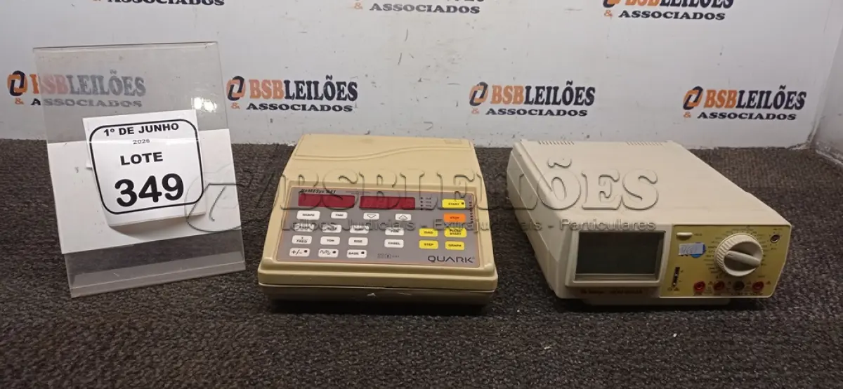 LOTE 349 - 01 ESTIMULADOR DE PULSOS MODELO NEMESYS 941 MARCA QUARK E 01 MULTÍMETRO ANALÓGICOS MODELO MDM-8145 MARCA MINPA. (NO ESTADO) ATENÇÃO! FAZER A VISITAÇÃO ANTES DE ARREMATAR, NÃO SABEMOS SE FUNCIONA, LEILÃO NÃO TEM GARANTIA E NEM DEVOLUÇÃO, SUJEITO A POSSÍVEIS AVARIAS VISÍVEIS/OCULTAS E/OU AUSÊNCIA DE COMPONENTES.