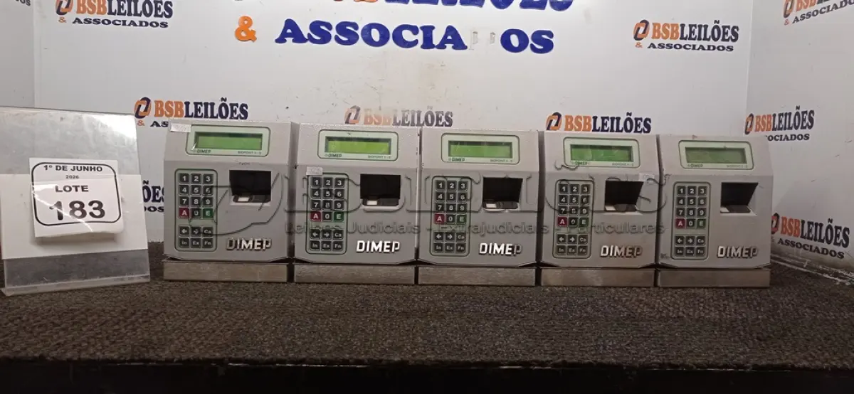 LOTE 183 - 05 RELÓGIOS DE PONTO MARCA DIMEP. (NO ESTADO) ATENÇÃO! FAZER A VISITAÇÃO ANTES DE ARREMATAR, NÃO SABEMOS SE FUNCIONA, LEILÃO NÃO TEM GARANTIA E NEM DEVOLUÇÃO, SUJEITO A POSSÍVEIS AVARIAS VISÍVEIS/OCULTAS E/OU AUSÊNCIA DE COMPONENTES.