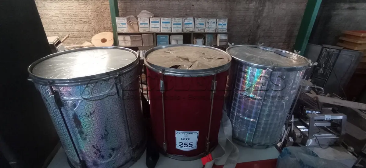 LOTE 255 - 03 REPINIQUES PERCUSSIVOS. (NO ESTADO) ATENÇÃO! FAZER A VISITAÇÃO ANTES DE ARREMATAR, NÃO SABEMOS SE FUNCIONA, LEILÃO NÃO TEM GARANTIA E NEM DEVOLUÇÃO, SUJEITO A POSSÍVEIS AVARIAS VISÍVEIS/OCULTAS E/OU AUSÊNCIA DE COMPONENTES.