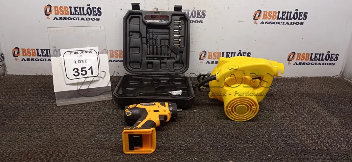 LOTE 351 - 01 FURADEIRA COM MALETA SEM BATERIA MARCA WAP E 01 SOPRADOR E ASPIRADOR 220V 700W MARCA BOMVINK. (NO ESTADO) ATENÇÃO! FAZER A VISITAÇÃO ANTES DE ARREMATAR, NÃO SABEMOS SE FUNCIONA, LEILÃO NÃO TEM GARANTIA E NEM DEVOLUÇÃO, SUJEITO A POSSÍVEIS AVARIAS VISÍVEIS/OCULTAS E/OU AUSÊNCIA DE COMPONENTES.