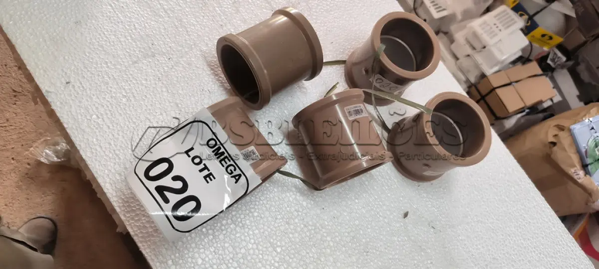 LOTE 020 - 05 LUVAS SOLDÁVÉIS Ø 75MM - PVC MARROM. (NO ESTADO EM QUE SE ENCONTRA. SUJEITO A AVARIAS OCULTAS/VISÍVEIS.)
