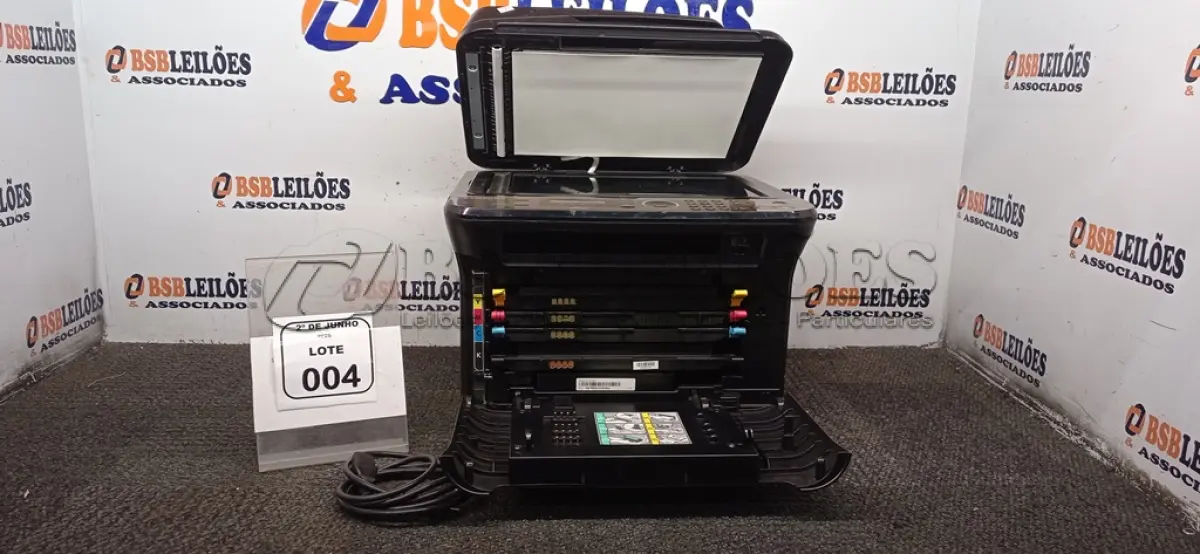 LOTE 004 - 01 IMPRESSORA MODELO CLX-3175FN MARCA SAMSUNG. (NO ESTADO) ATENÇÃO! FAZER A VISITAÇÃO ANTES DE ARREMATAR, NÃO SABEMOS SE FUNCIONA, LEILÃO NÃO TEM GARANTIA E NEM DEVOLUÇÃO, SUJEITO A POSSÍVEIS AVARIAS VISÍVEIS/OCULTAS E/OU AUSÊNCIA DE COMPONENTES.