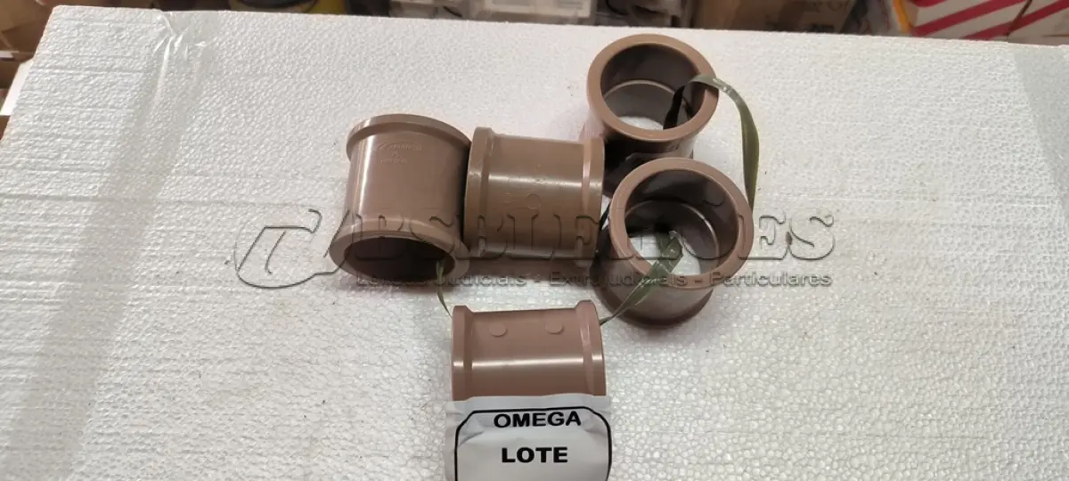 LOTE 016 - 05 LUVAS SOLDÁVEL Ø 75MM - PVC MARROM. (NO ESTADO EM QUE SE ENCONTRA. SUJEITO A AVARIAS OCULTAS/VISÍVEIS.)