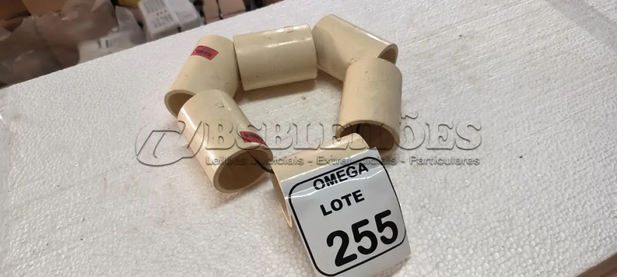 LOTE 255 - 06 LUVAS  CPVC - Ø 54 MM. (NO ESTADO EM QUE SE ENCONTRA. SUJEITO A AVARIAS OCULTAS/VISÍVEIS.)